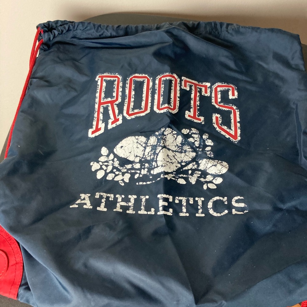🌴 Roots bag